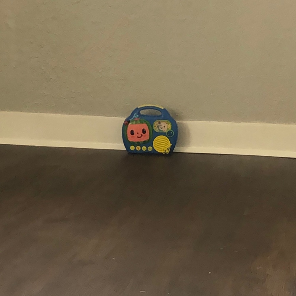 I’m selling a toy it is very FUN AND AFFORDABLE